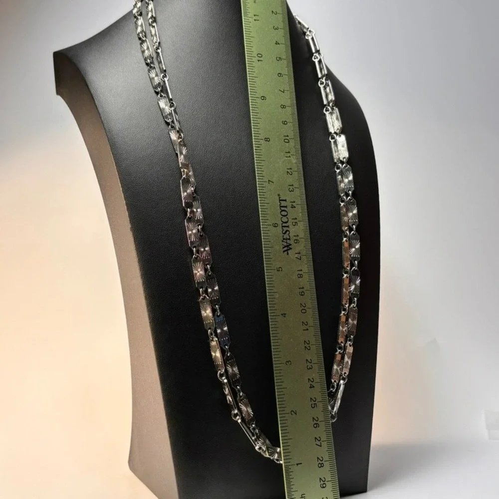 Vintage Chain Silver Tone Intricate 48 inch‎